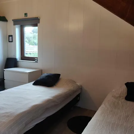 Nyaraló De Koperen Geit Kanne
